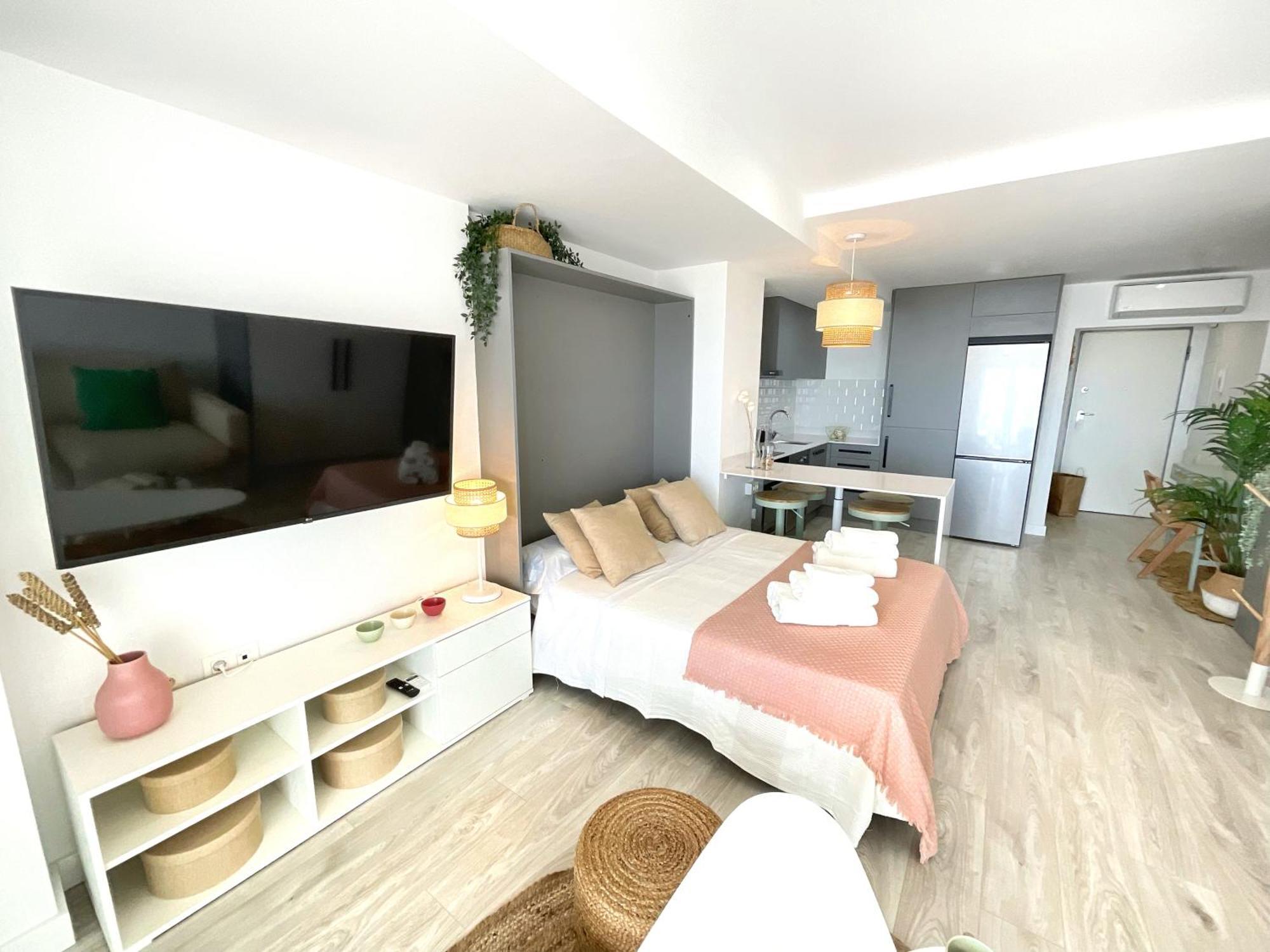 Cs7 Kaleria Suites Альмерия Экстерьер фото