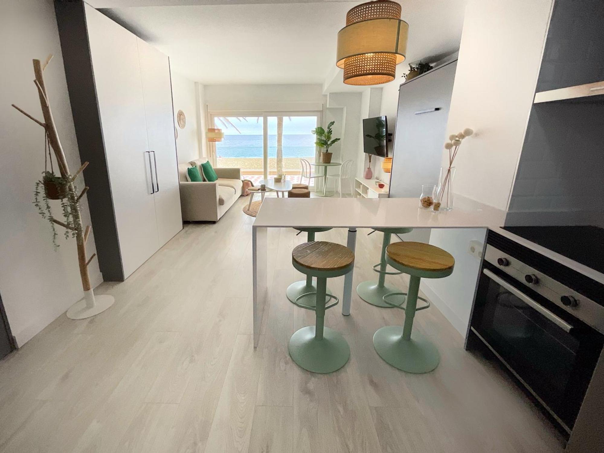 Cs7 Kaleria Suites Альмерия Экстерьер фото